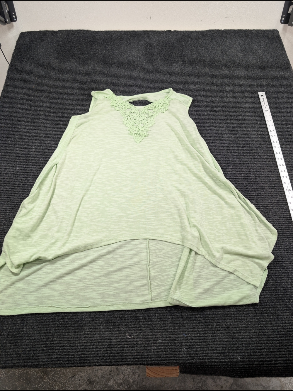 French Laundry Mint Green Lace-Accent Sleeveless Tank